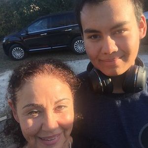 Meet your Posher, Marie